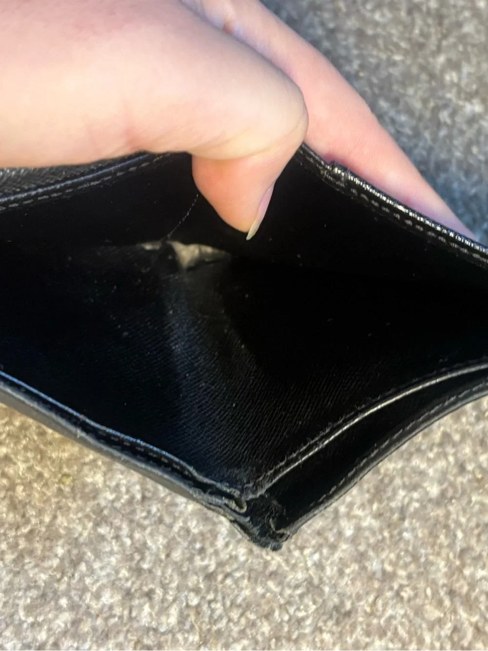 Auth Louis Vuitton Epi Leather Bifold Wallet Fair